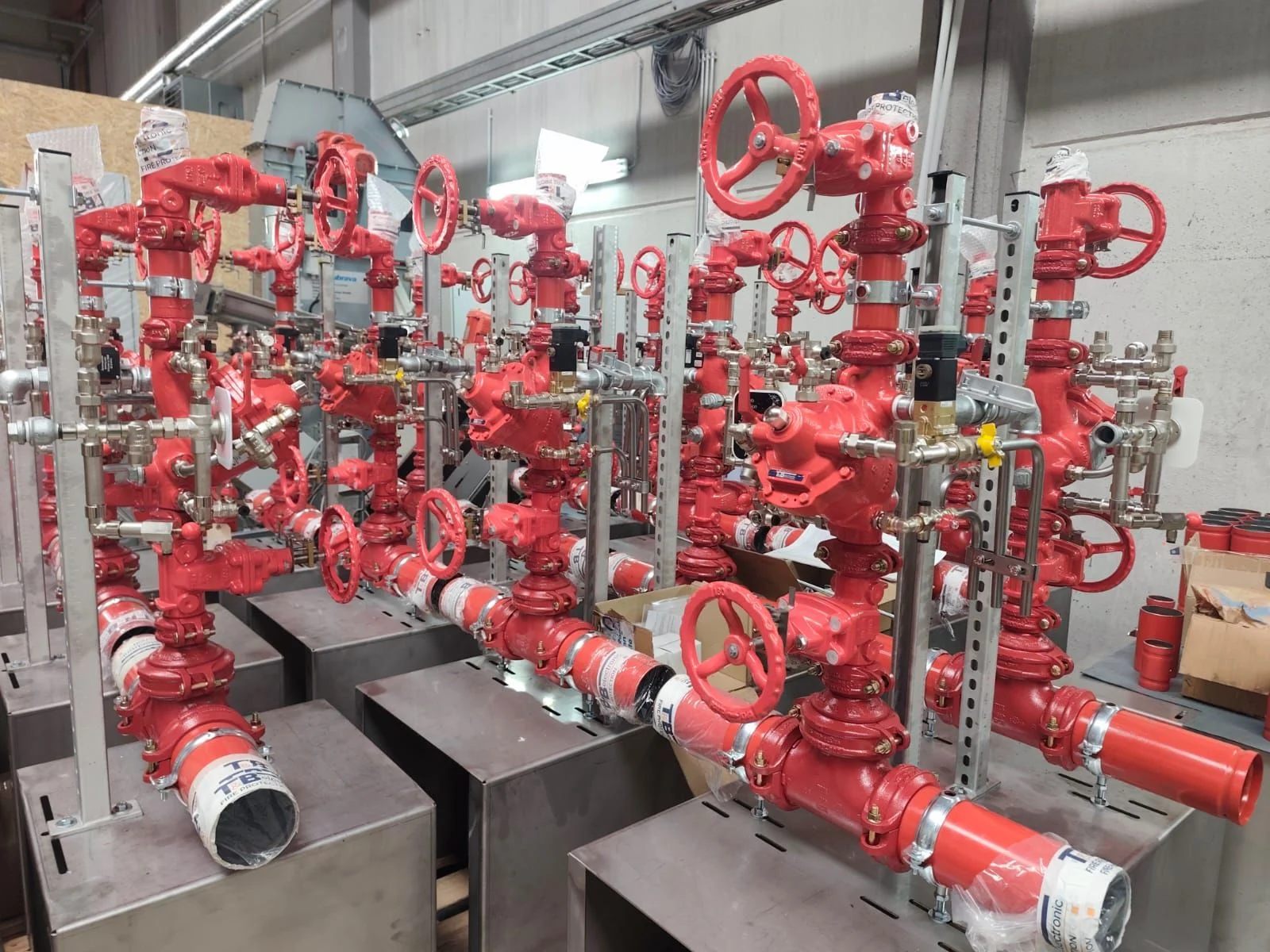 Priprema sprinkler ventilskih stanica za montažu